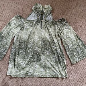 Michael Kors Green and White 3/4 Sleeve Blouse with Distinguished Neckline